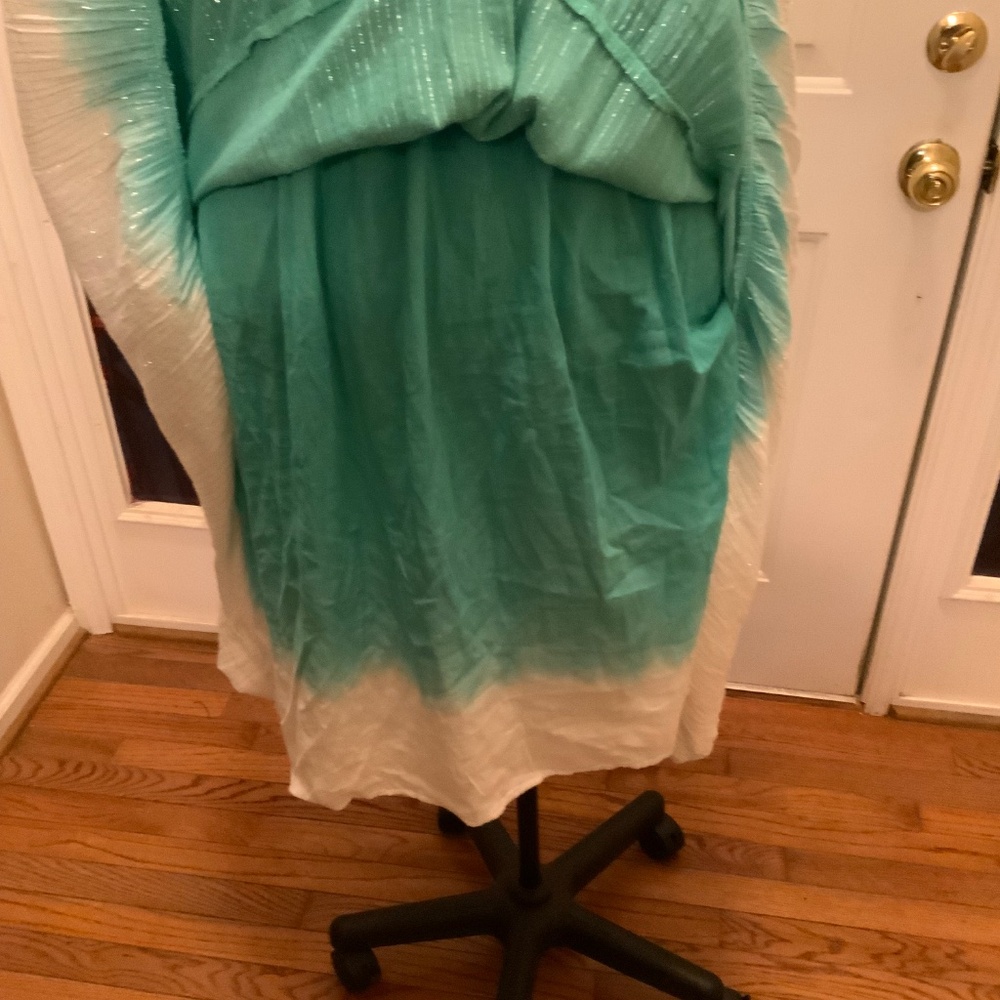 Linda Anderson Tier Dress - Picture 6 of 8